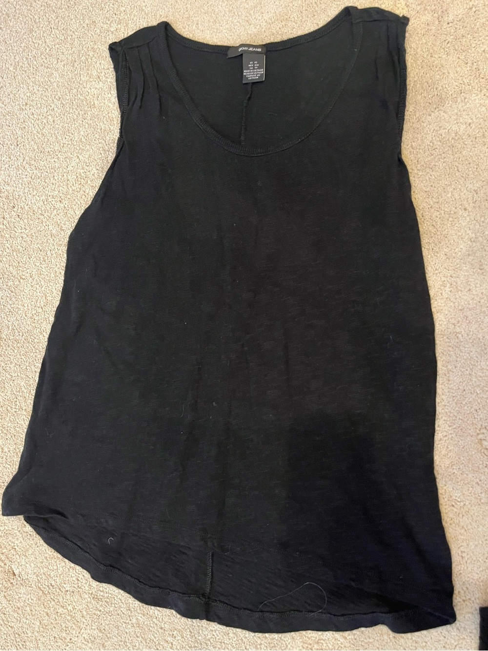 DKNY Black Sleeveless Scoop Neck Tank